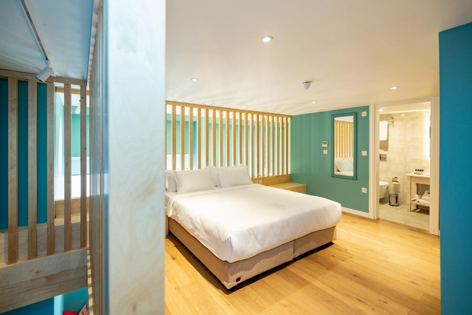 Limehouse Library Hotel London Exterior photo